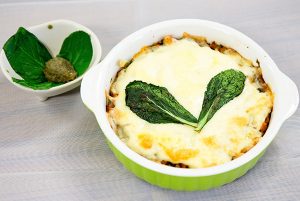 受賞作「あだち菜和風ラザニア」